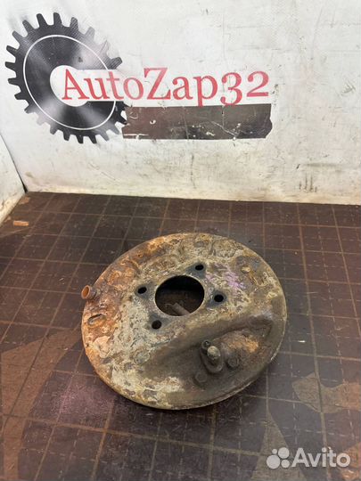 Пыльник тормозного барабана Kia Spectra