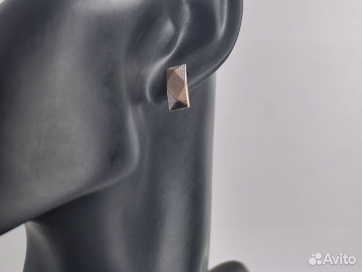Золотые серьги