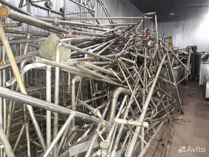 Трубы и запорная арматура из нержавеющей стали