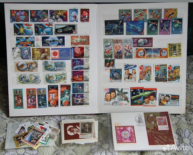 Альбом с почтовыми марками