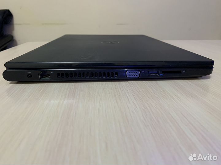 Ноутбук dell 15