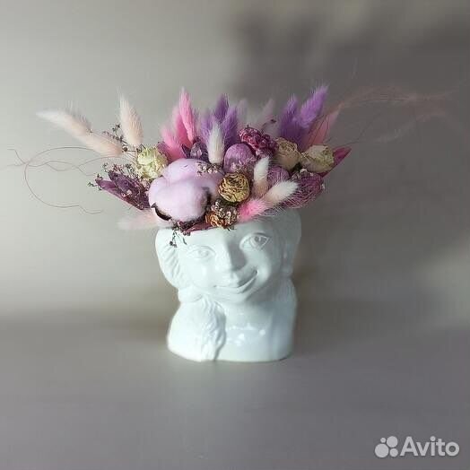 Кашпо с сухоцветами