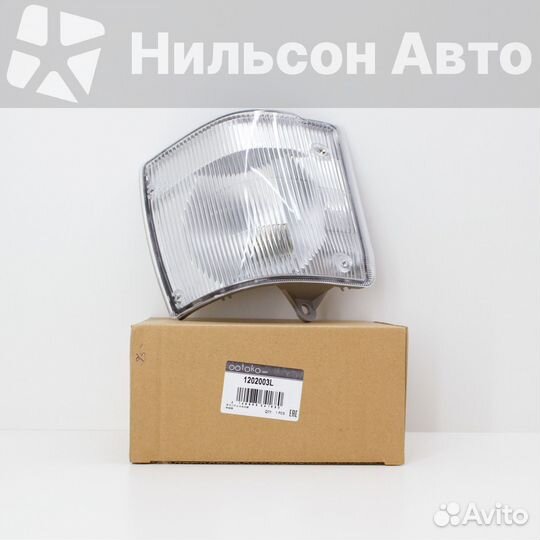 Габарит toyota dyna 1994-1998 г белый, левый, ooto