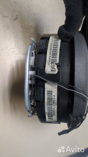 Подушка безопасности водителя Jeep Patriot 2010, 2011