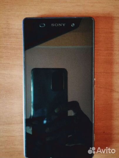 Телефон Sony xperia z2
