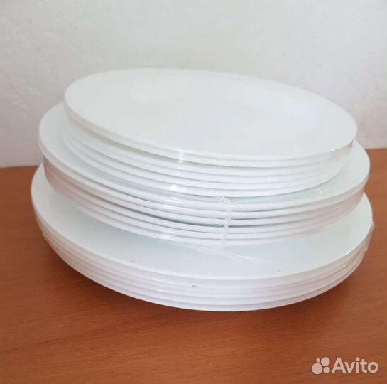 Тарелки набор новые