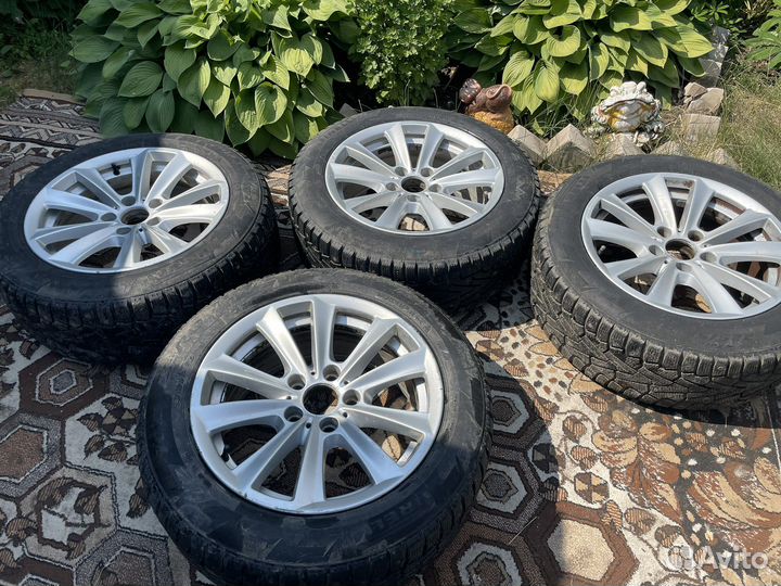 Оригинальные диски BMW R17 с резиной Pirelli