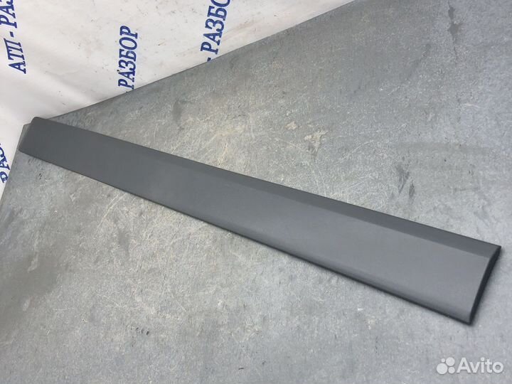 Молдинг пер лев двери Фьюжен