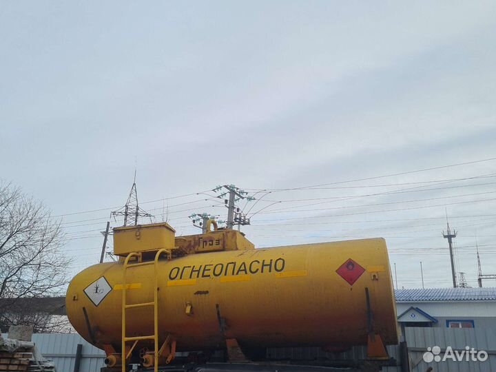 Емкость под гсм