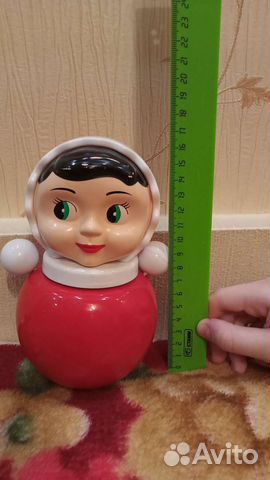 Игрушка неваляшка