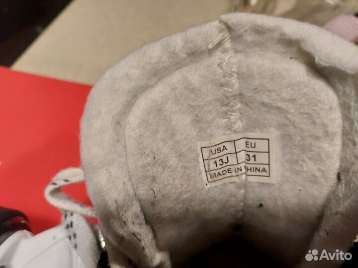 Коньки хоккейные CCM 52, размер EU31, 13J