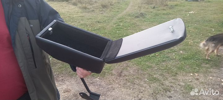 Подлокотник на ладу гранту