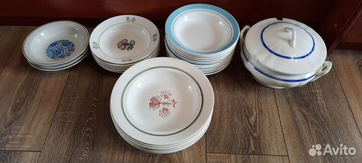 Набор столовой посуды СССР 72 предмета