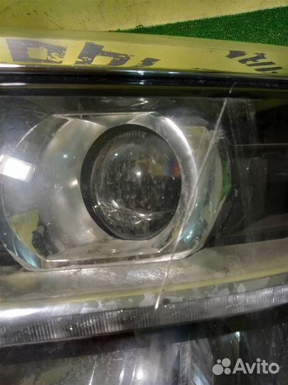 Фара левая Chevrolet Tahoe 2013