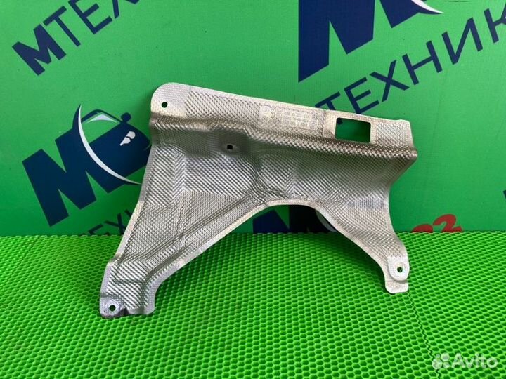 Тепловой экран Bmw X5 E70 N57D30A 2012