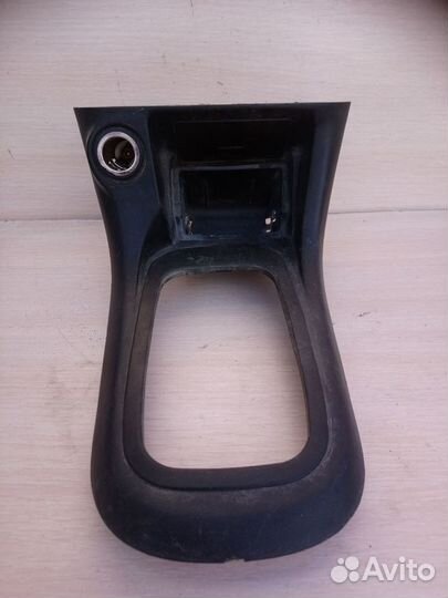 Консоль кпп Nissan Wingroad (Y11) II (1999–2001)