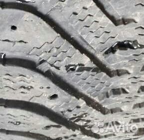 Goodyear UltraGrip 500 215/65 R15 96T