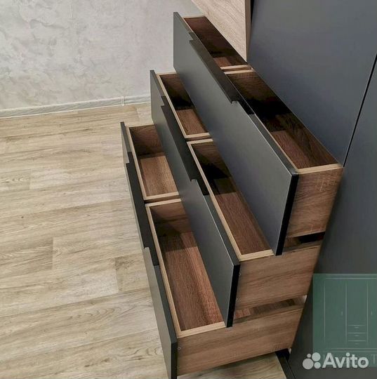 Шкаф двухстворчатый