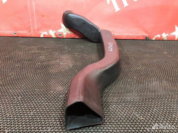 Воздуховод отопителя