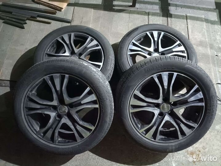 Летние шины 225 50 17 на дисках