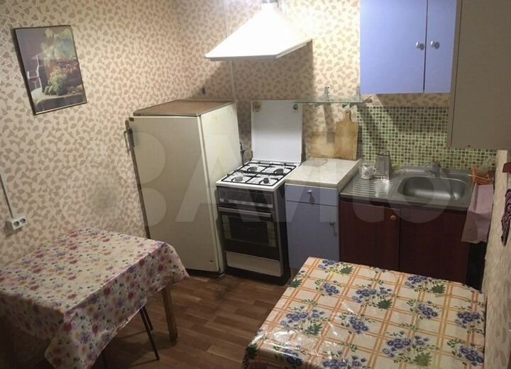 Комната 13 м² в 3-к., 1/2 эт.