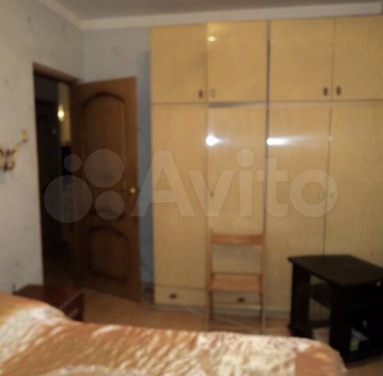 Комната 12 м² в 3-к., 2/12 эт.