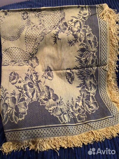 Скатерть жакардовая