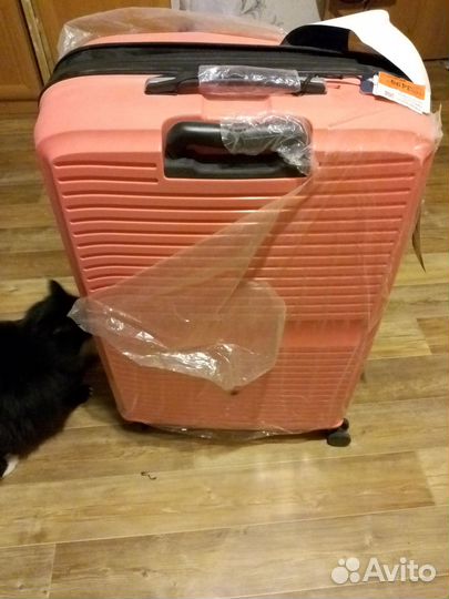 Чемодан размер L бу