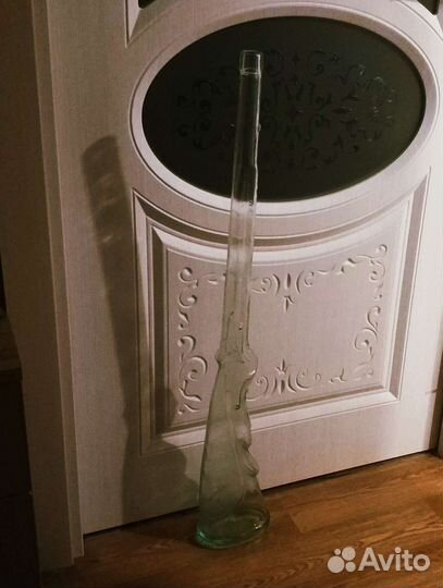 Стеклянная бутылка в виде ружья