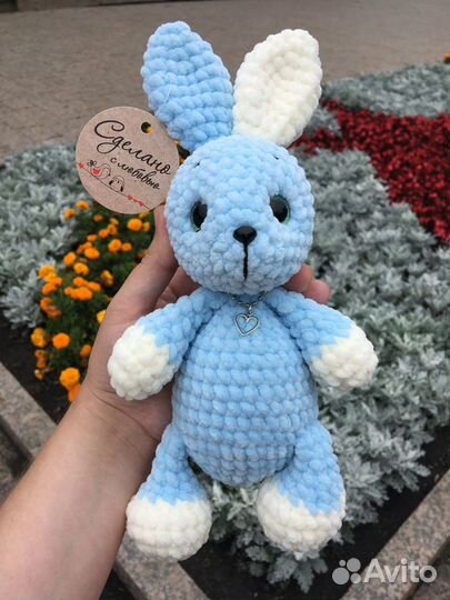 Игрушка Кролик с погремушкой Голубой