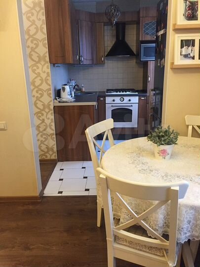 2-к. квартира, 49 м², 3/5 эт.