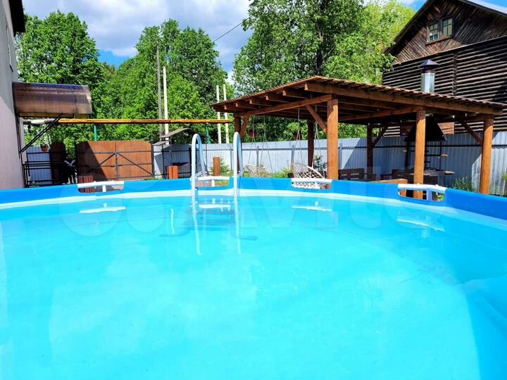 Дом 200 м² на участке 10 сот.