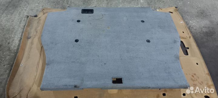 Пол багажника серый, бмв х5 е53