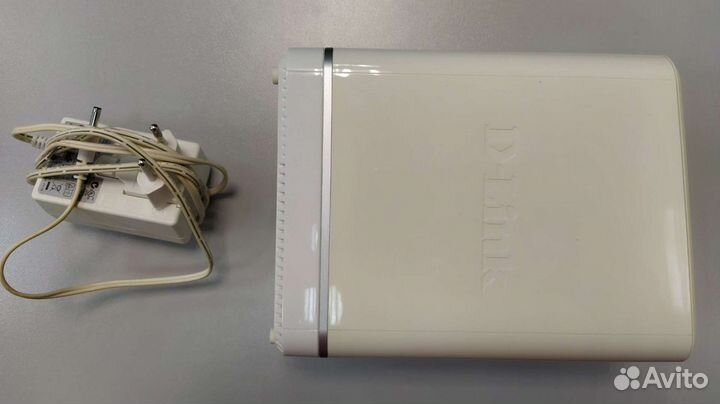 Сетевой накопитель D-Link DNS-327L