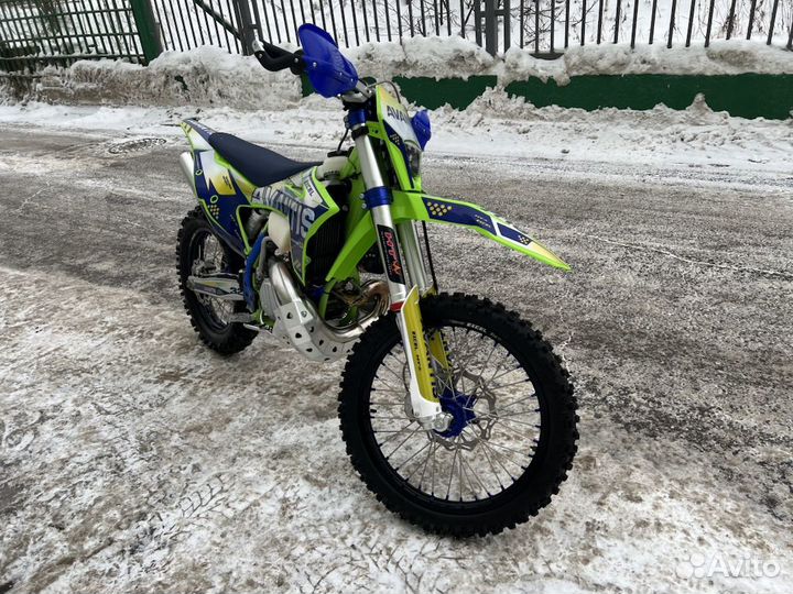 Мотоцикл Avantis Koshine для профессионалов