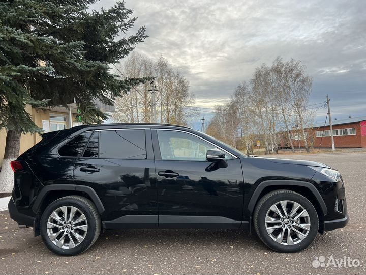 Toyota RAV4 2.5 AT, 2021, 29 000 км