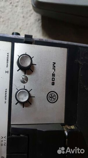 Катушечный магнитофон. Комета мг-209