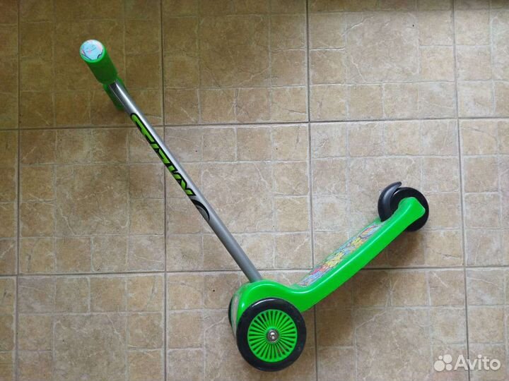 Самокат детский трехколесный kreiss