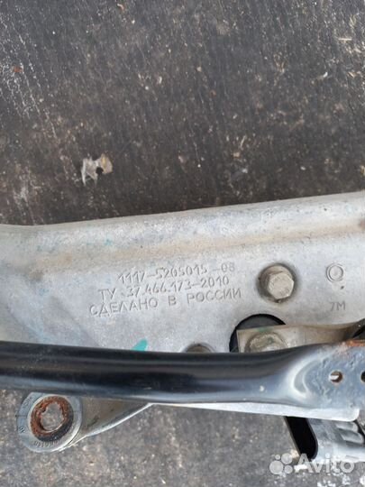 Трапеция дворников на гранту