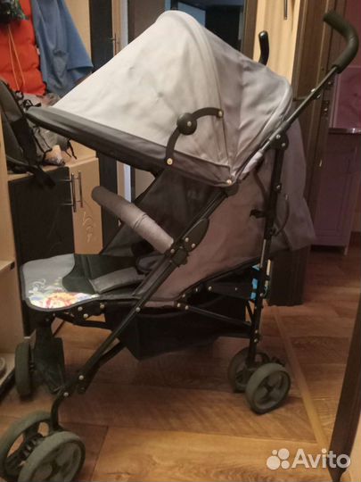 Коляска-трость