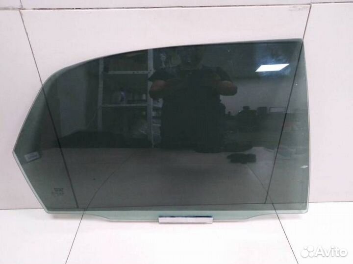 Стекло двери задней правой Volvo S80 TS, TH, KV 19