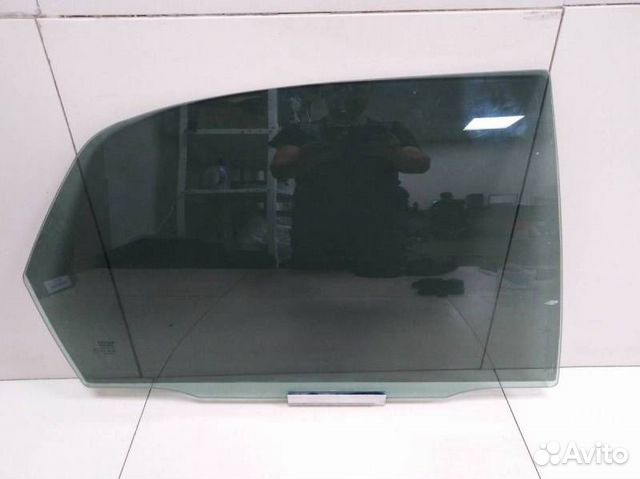 Стекло двери задней правой Volvo S80 TS, TH, KV 19