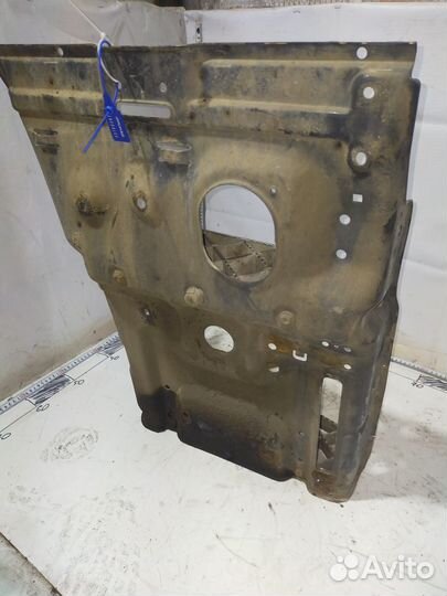 Корпус ступеней (правый) Scania 1515192