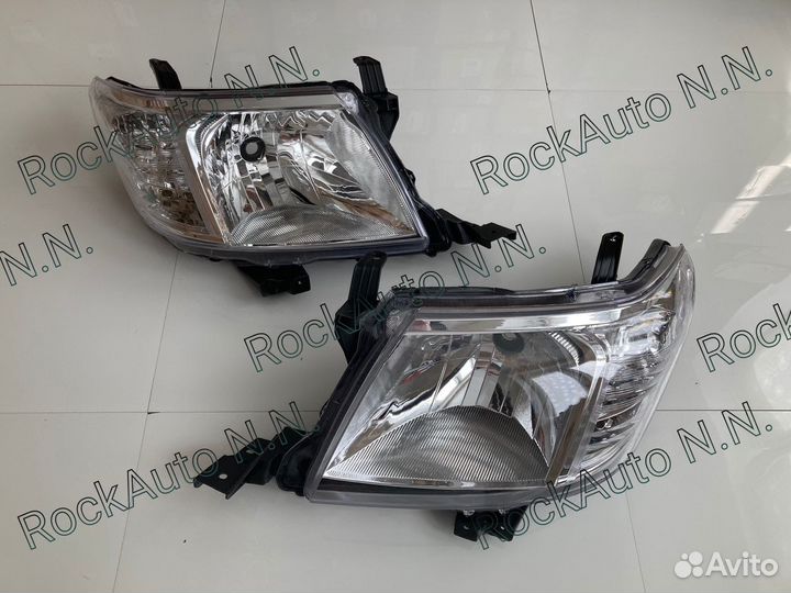 Фара (2шт) Toyota Hilux Vigo 7 (2011-2015)