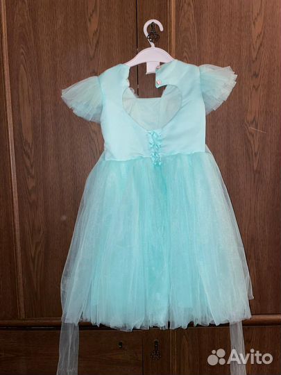 Нарядное платье для девочки