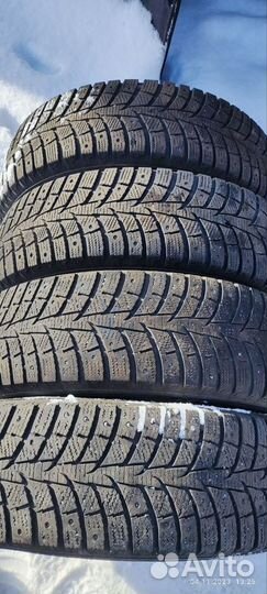 Laufenn I Fit Ice LW 71 205/70 R15