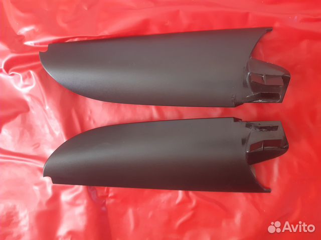 Накладка зеркала volkswagen touran 2011год