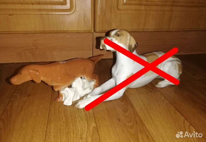 Статуэтки фарфоровых собак