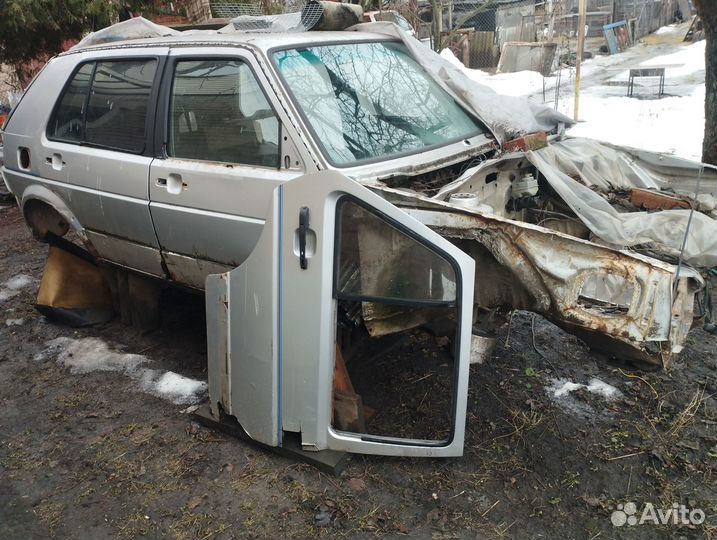 Стекло VW Джетта 2 Гольф 2