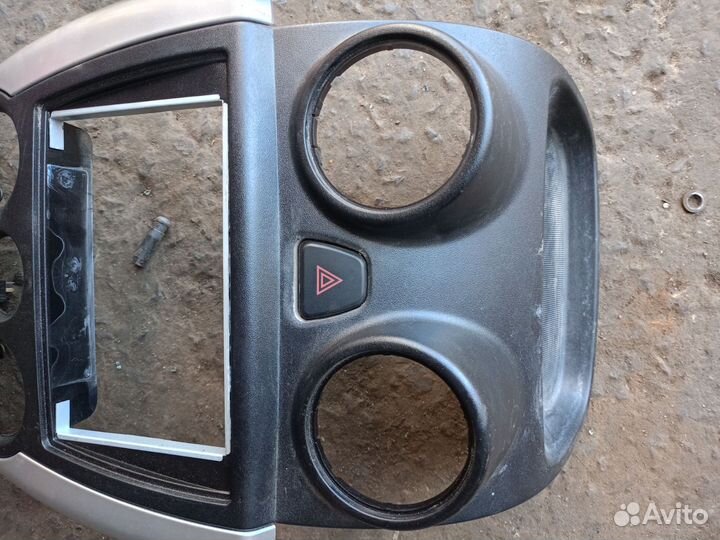 Центральная консоль 2 din LADA Granta